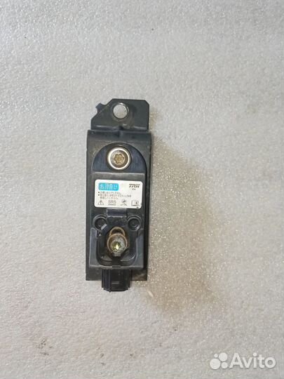 Датчик удара Honda CR-V RD8 779305S9AJ81