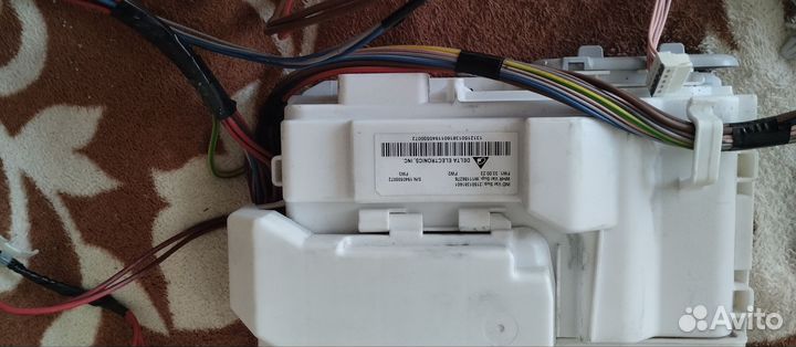 З/ч стиральной машиной ariston