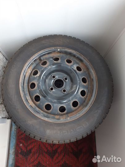 Комплект автомобильных колёс, зимние шины R15