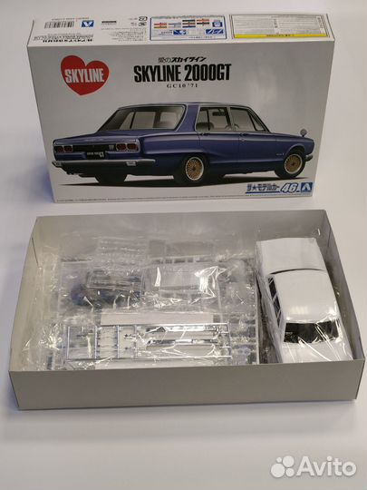 Nissan Skyline 2000 Сборная модель Aoshima 05836