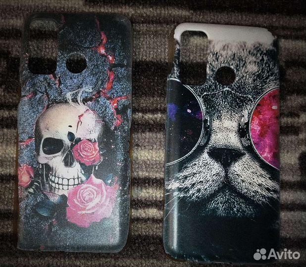 Чехлы на телефоны