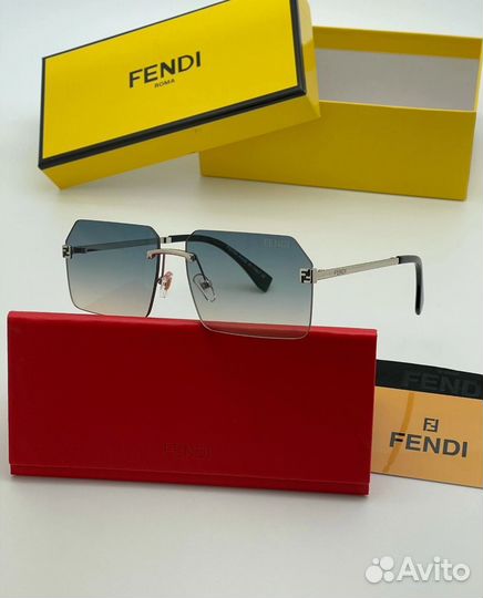 Солнцезащитные очки fendi