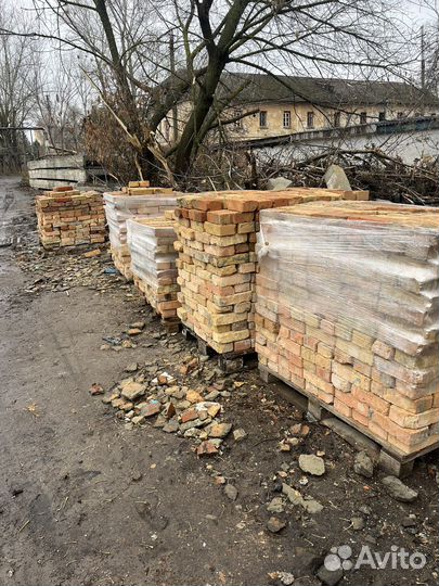 Кирпич красный бу