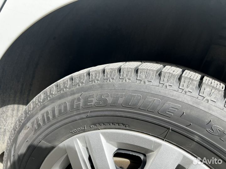 Bridgestone Blizzak Revo GZ 185/65 R14