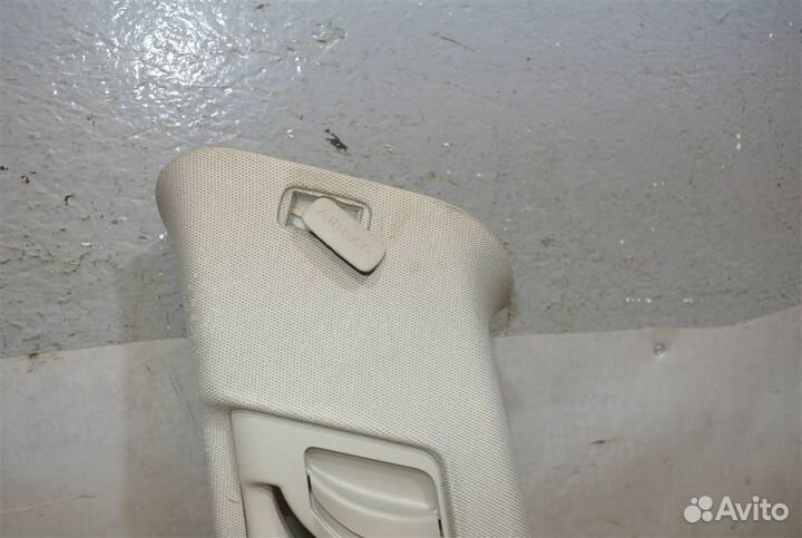 Обшивка стойки Audi Q7 2005-2015