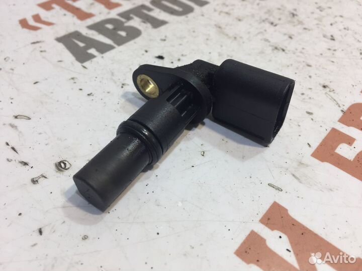 Шкода Октавия Датчик распредвала