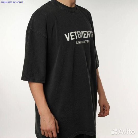 Футболка vetements