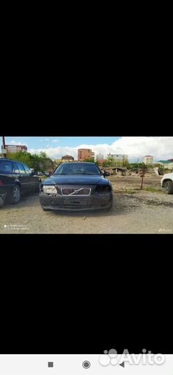 Разбираю Вольво с80