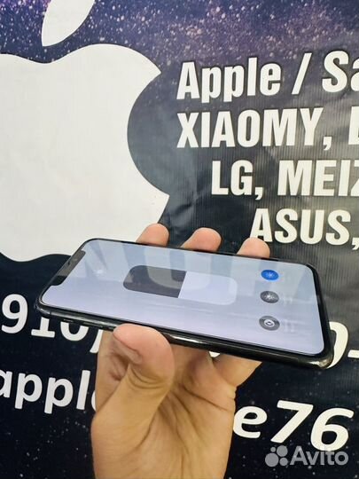 iPhone 11 Pro, 64 ГБ