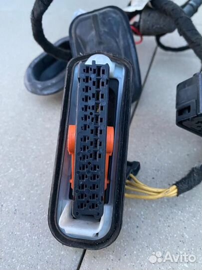 Проводка двери задняя левая Volkswagen Touran 2