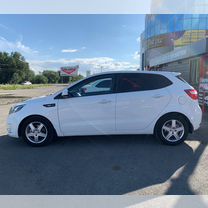 Kia Rio 1.4 MT, 2014, 177 800 км, с пробегом, цена 930 000 руб.