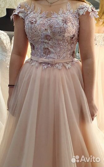 Продам очень красивое платье