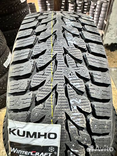 Kumho WinterCraft Ice Wi32 225/45 R17 94T