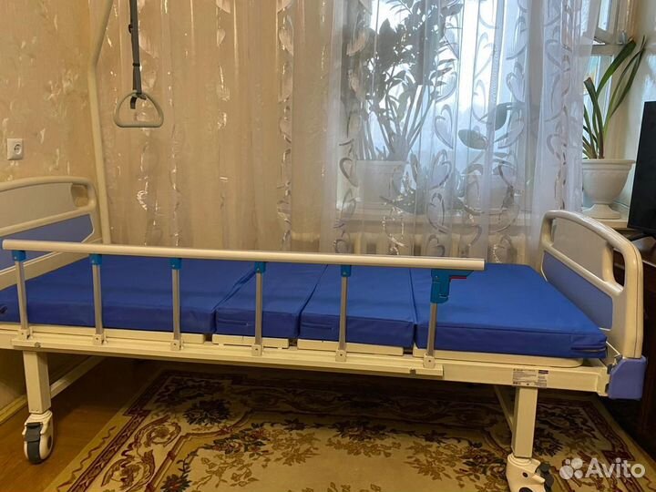 Медицинская кровать для лежачих больных бу