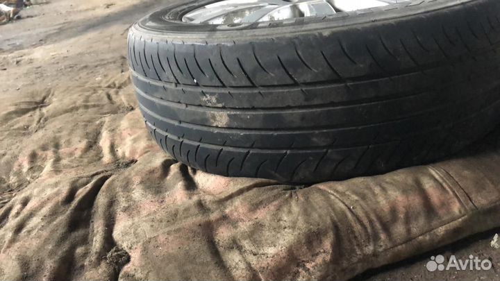 Kumho Ecsta 711 195/60 R15