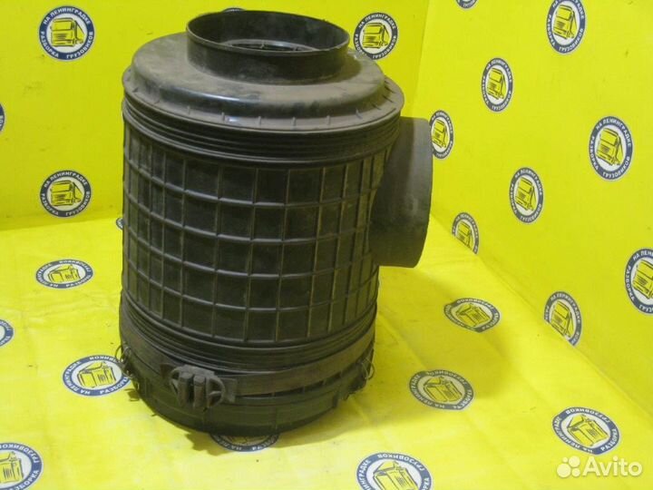 Корпус воздушного фильтра 5010230544 renault truck