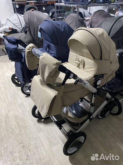Коляска Лицензированная Новая