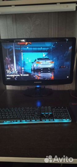 Монитор для компьютера