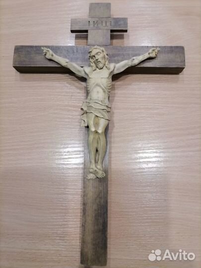 Крест настенный