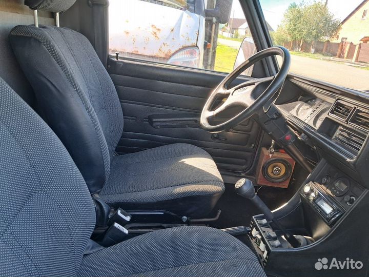 ИЖ 2717 1.6 МТ, 2011, 200 000 км