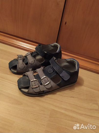 Босоножки (сандали) мальчику 32 размер