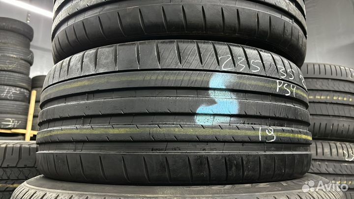 Michelin Pilot Sport 4 S 235/35 R20 99Y