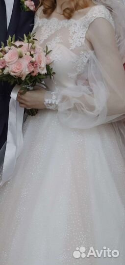 Свадебное платье 42 44 новое