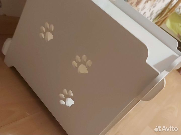 Домик для кошек и собак