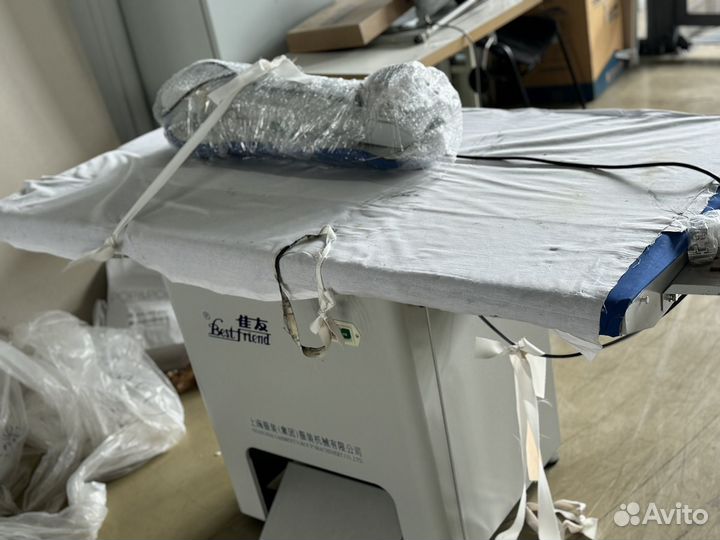 Утюжильный (гладильный) стол XF-CV-2D