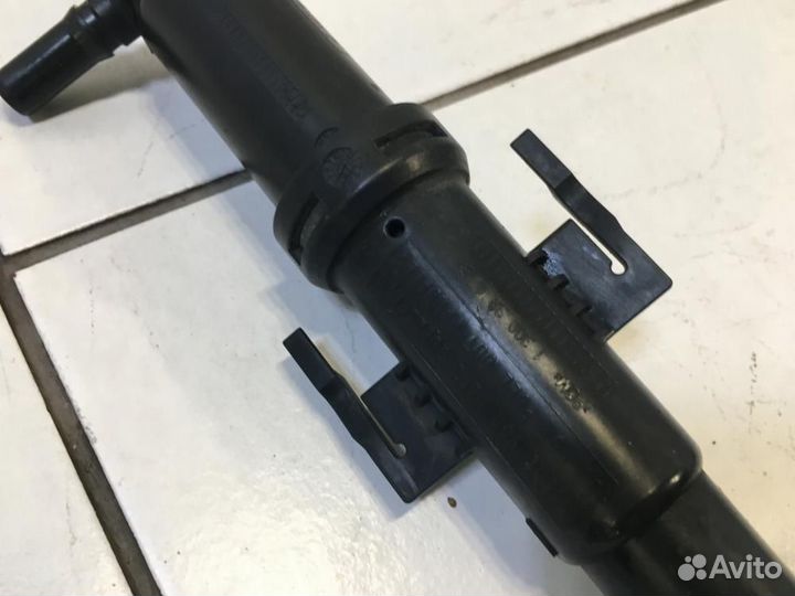 Форсунка омывателя фары BMW 6-series F06