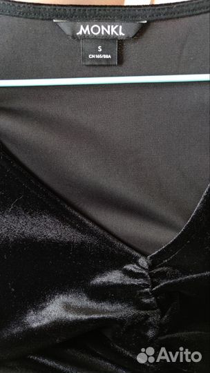 Бархатный топ Monki