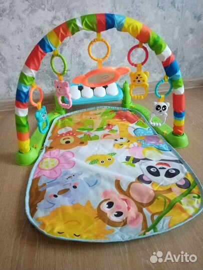 Развивающий коврик с пианино