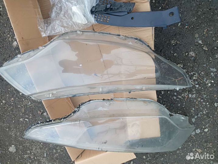 Стекло на фары