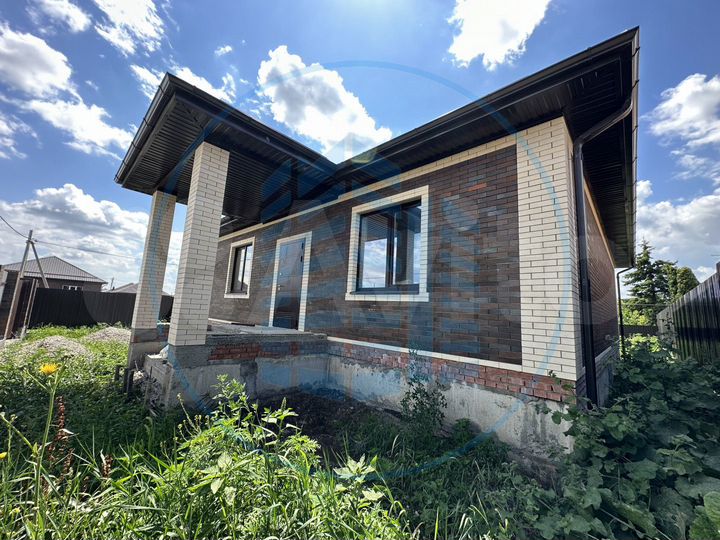 Дом 164,5 м² на участке 5,6 сот.