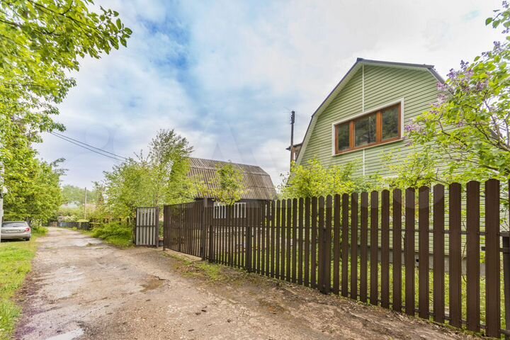 Дом 156 м² на участке 6 сот.