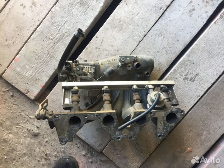 Впускной коллектор в сборе C20NE