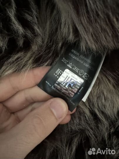 Кожаная куртка мужская с капюшоном