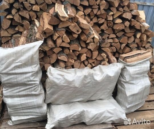 Дрова в мешках береза. Дрова обрезки в больших мешках. Дрова в мешках. Дрова сухие в мешках. Дрова сухие в мешках.