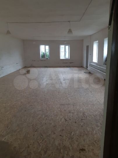 Дом 300 м² на участке 6 сот.