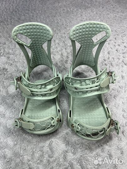 Крепления для сноуборда M Union Juliet