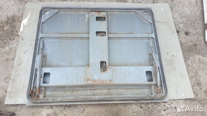 Люк багажного отсека. Kia Granbird АВТОБУС D6AC