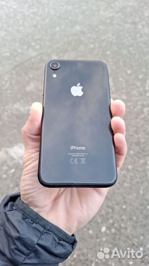 iPhone Xr, 64 ГБ