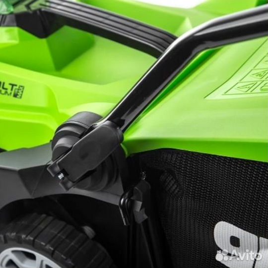 Аккумуляторная газонокосилка Greenworks G40LM35K4