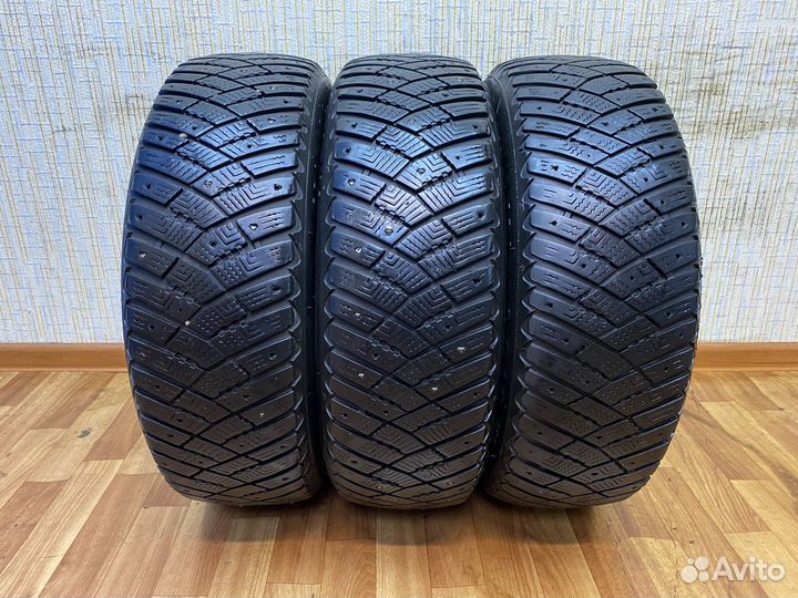 Goodyear Ultragrip Ice Arctic 185/65 R15