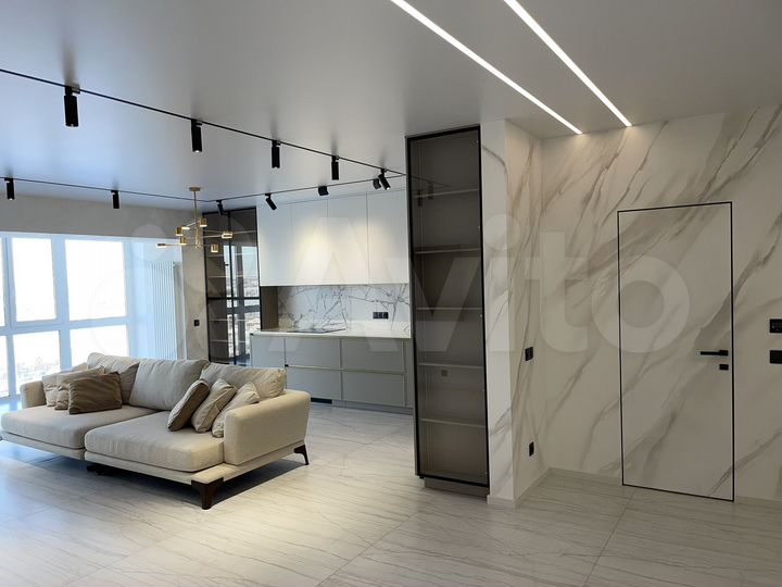 4-к. квартира, 108,1 м², 16/17 эт.