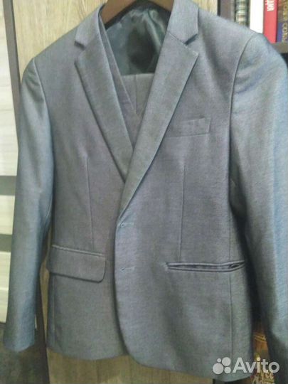 Школьный костюм