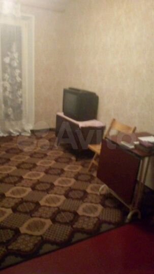 1-к. квартира, 42 м², 1/9 эт.