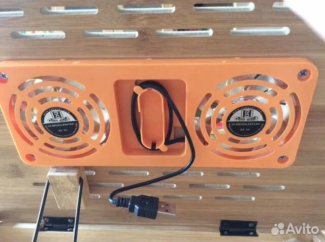 Столик для ноутбука, бамбук + подставка д/телефона