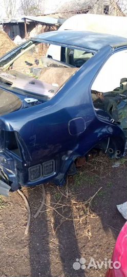 Крыло заднее правое jetta 98-05