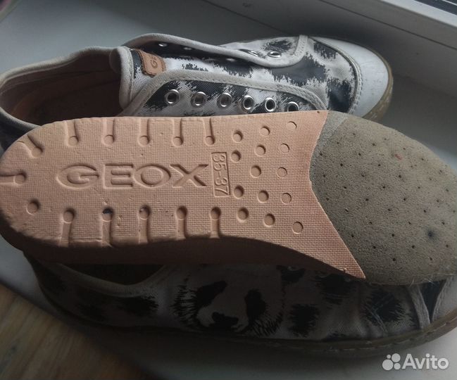 Кеды для девочки geox